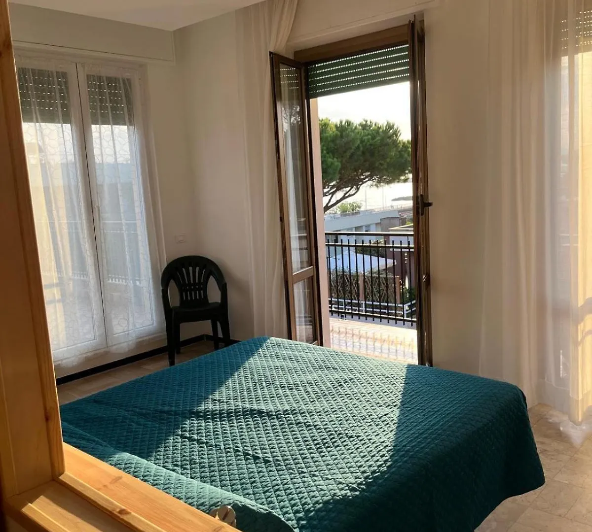 Hotel Valentino Lavagna 3*,  Italië