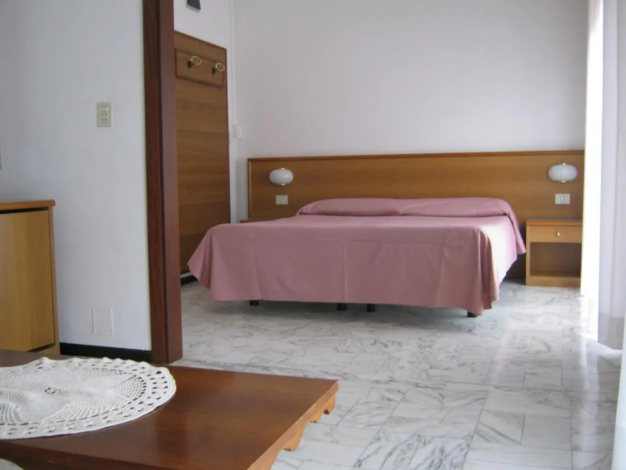 Hotel Valentino Lavagna 3*,