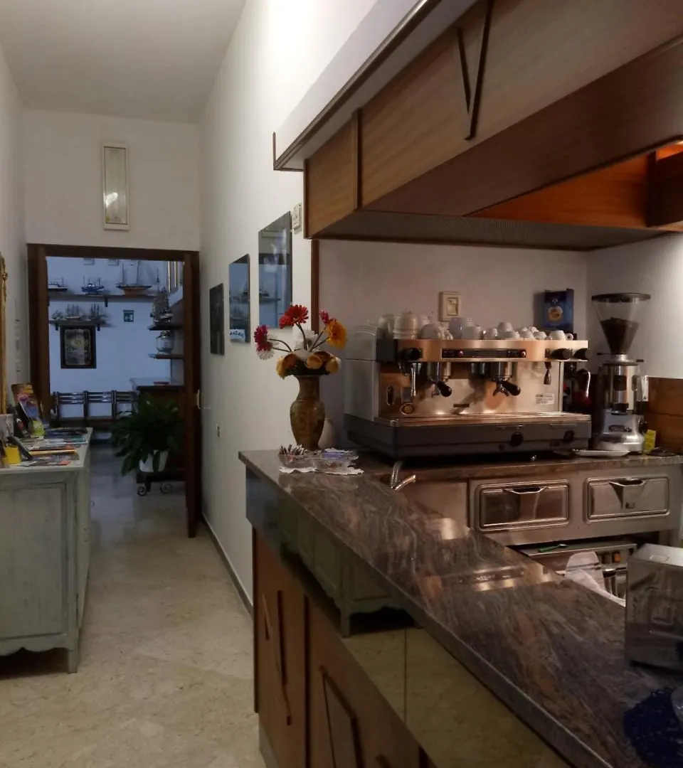 Hotel Valentino Lavagna 3*,  Italië